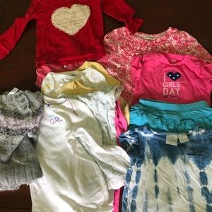 Baby girls lot of clothes 2T/ 24 mos
